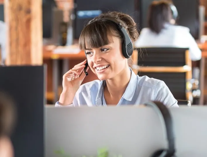 IVR in call center: what are its benefits? - Tecsens 